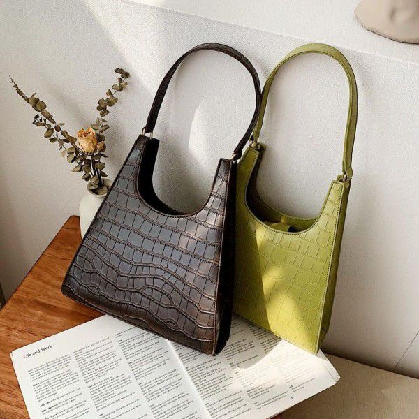 2020u6 web celebrity ins casual bag 2020 new retro crocodile texture tote bag versatile bag for women